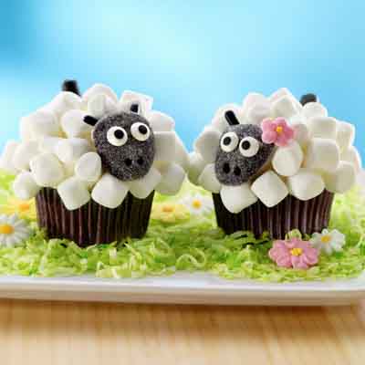 LAMB CUPCAKES