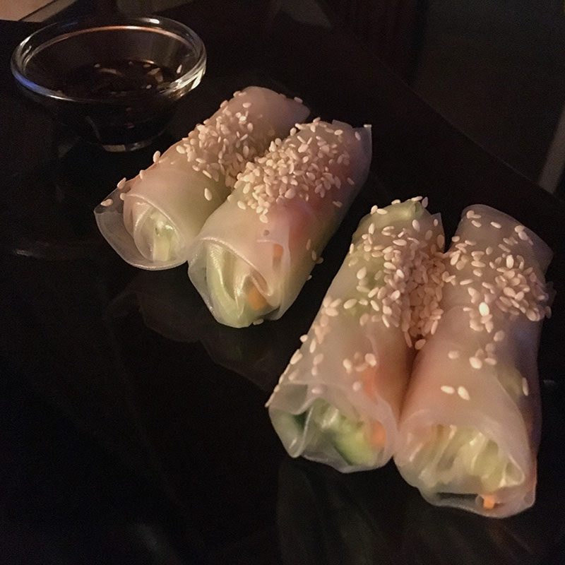 How to make veggie Vietnamese rolls?