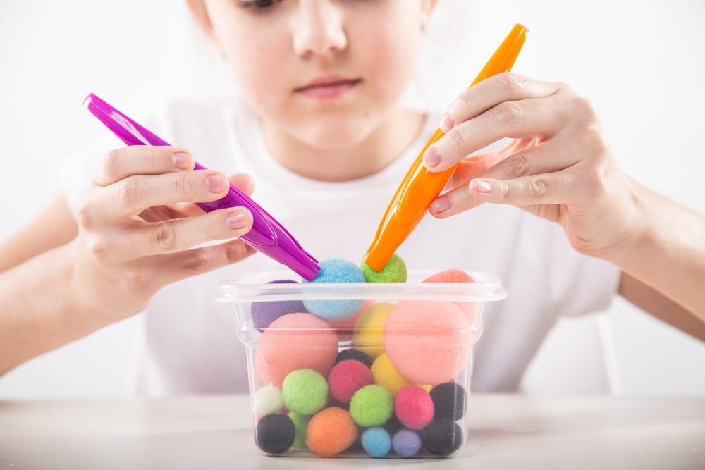 متى يكون الطفل بحاجة لجلسات علاج وظيفي؟