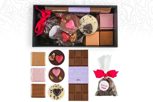 صندوق تشكيلة شوكولاتة هدية