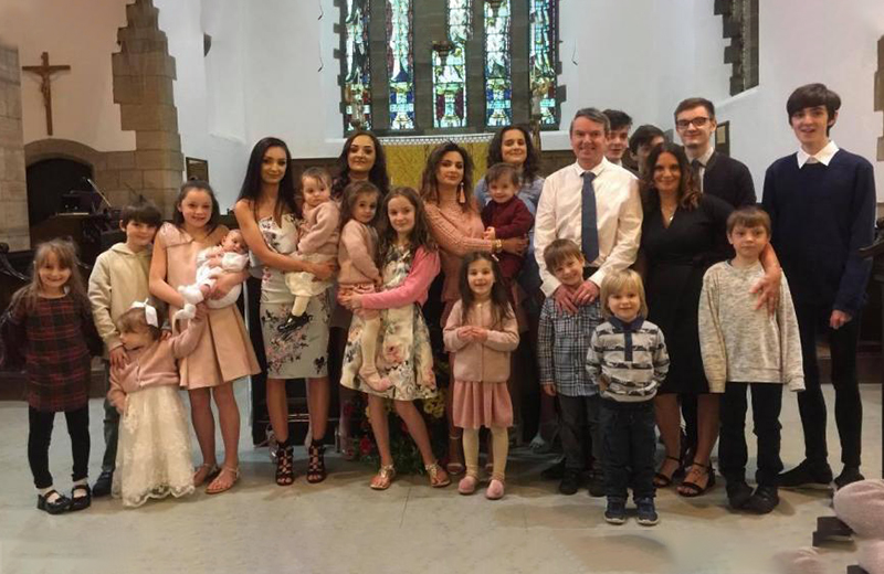 أكبر عائلة في بريطانيا تنتظر مولودها رقم 22