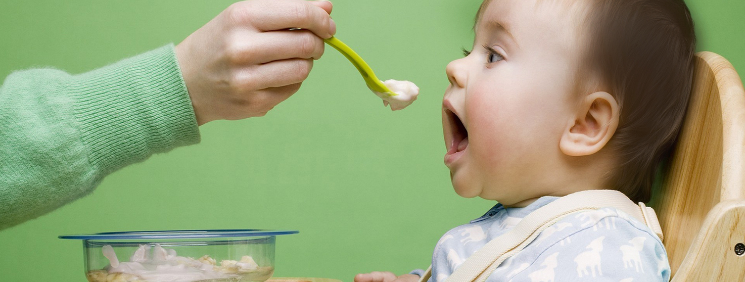 11 Foods to Avoid Giving to Babies