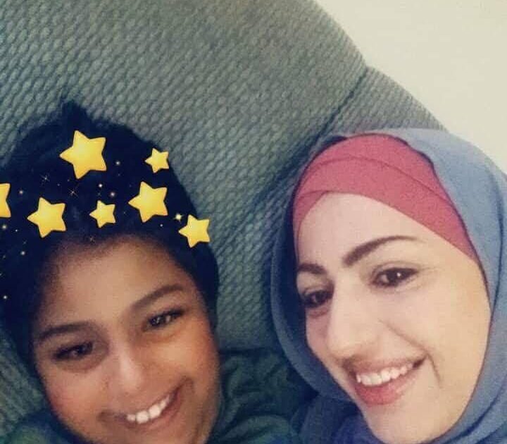 Dua Hayek with her kid