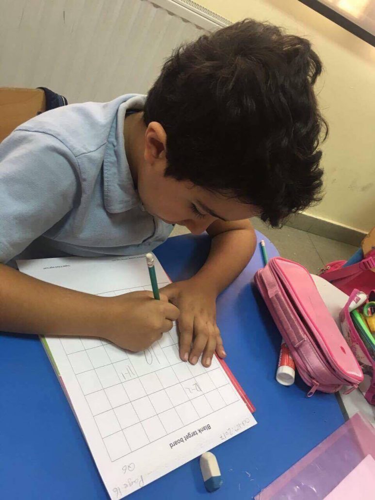 Sanaa Aqileh's kid doing his tasks